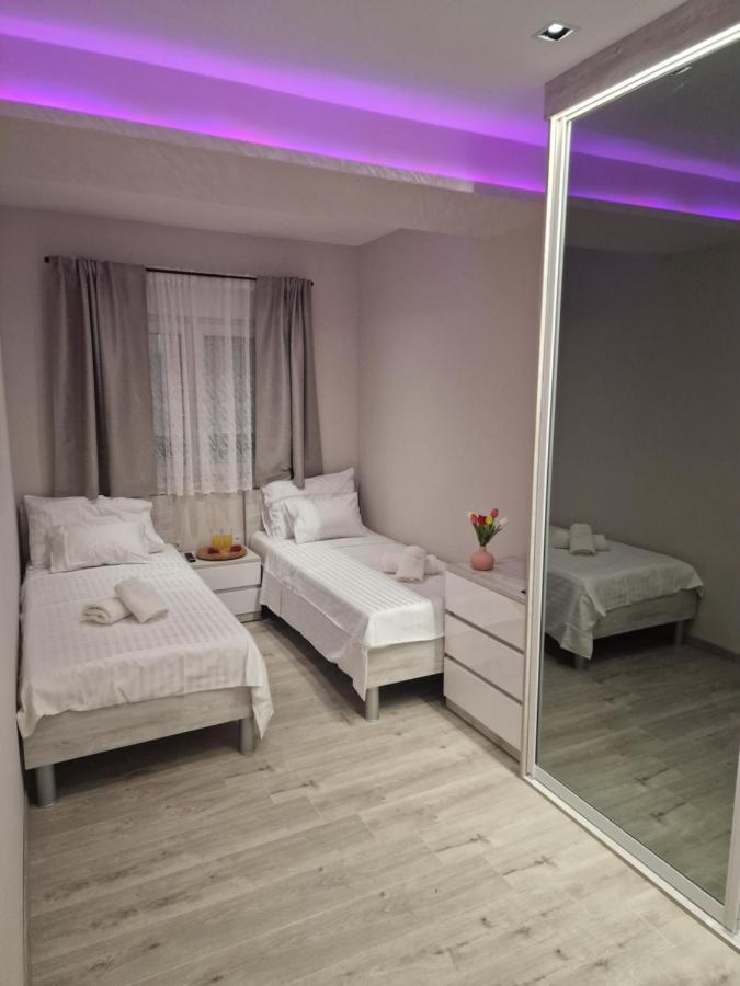 Luxury Apartman Imperio Σίμπενικ Εξωτερικό φωτογραφία