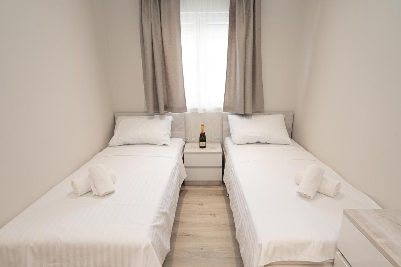 Luxury Apartman Imperio Σίμπενικ Εξωτερικό φωτογραφία