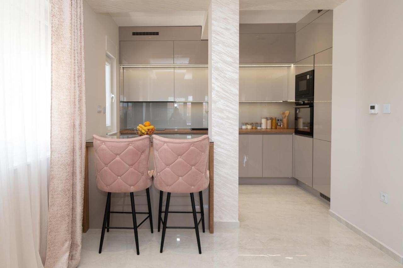 Luxury Apartman Imperio Σίμπενικ Εξωτερικό φωτογραφία