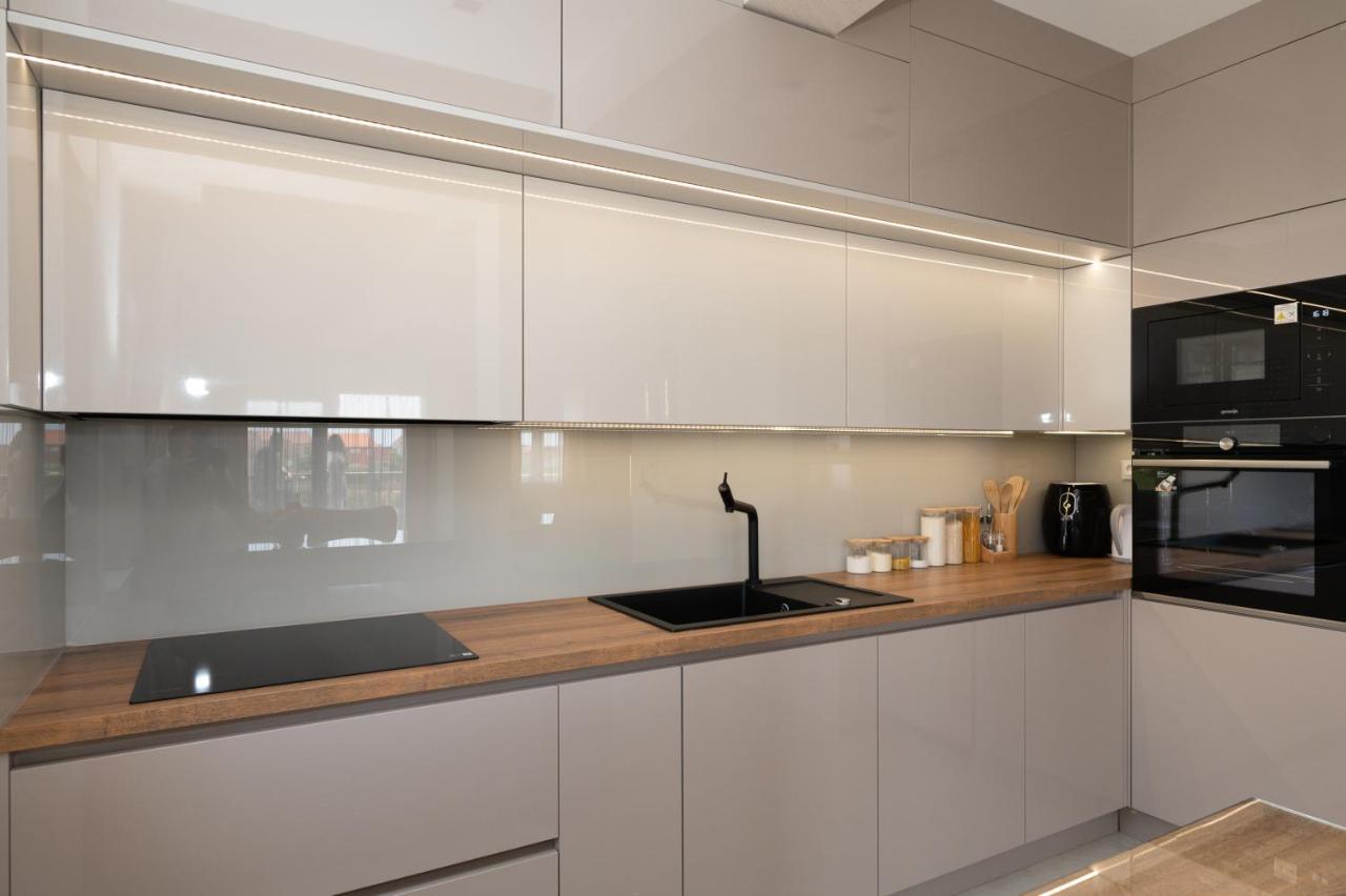 Luxury Apartman Imperio Σίμπενικ Εξωτερικό φωτογραφία