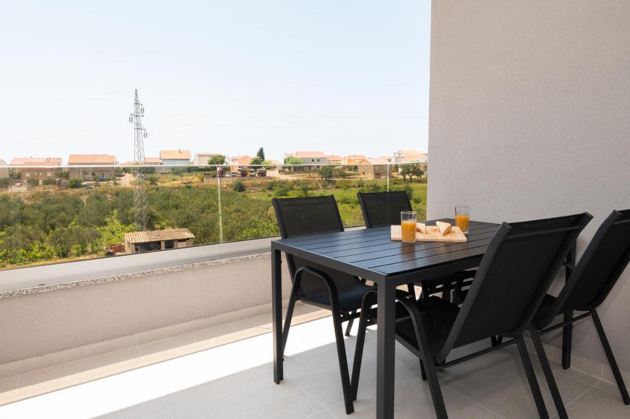 Luxury Apartman Imperio Σίμπενικ Εξωτερικό φωτογραφία